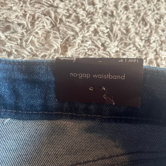 NWT! Ava & Viv Medium Wash High Rise Bermuda Shorts Size 16W - Picture 5 of 7